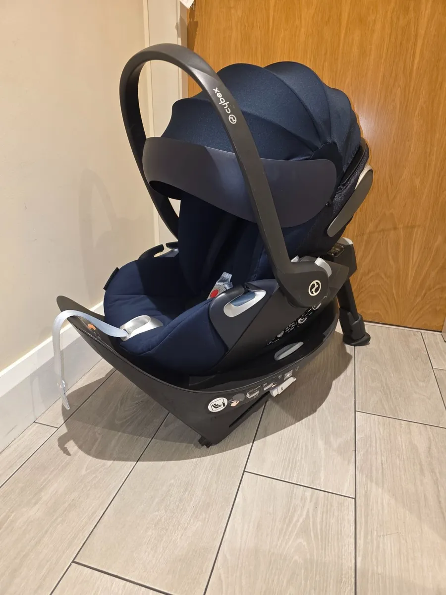 Cybex Icloud -T car seat rotating isofix base Z - Image 4