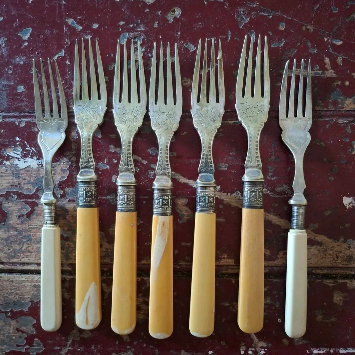 Vintage & Antique Cutlery - Image 2