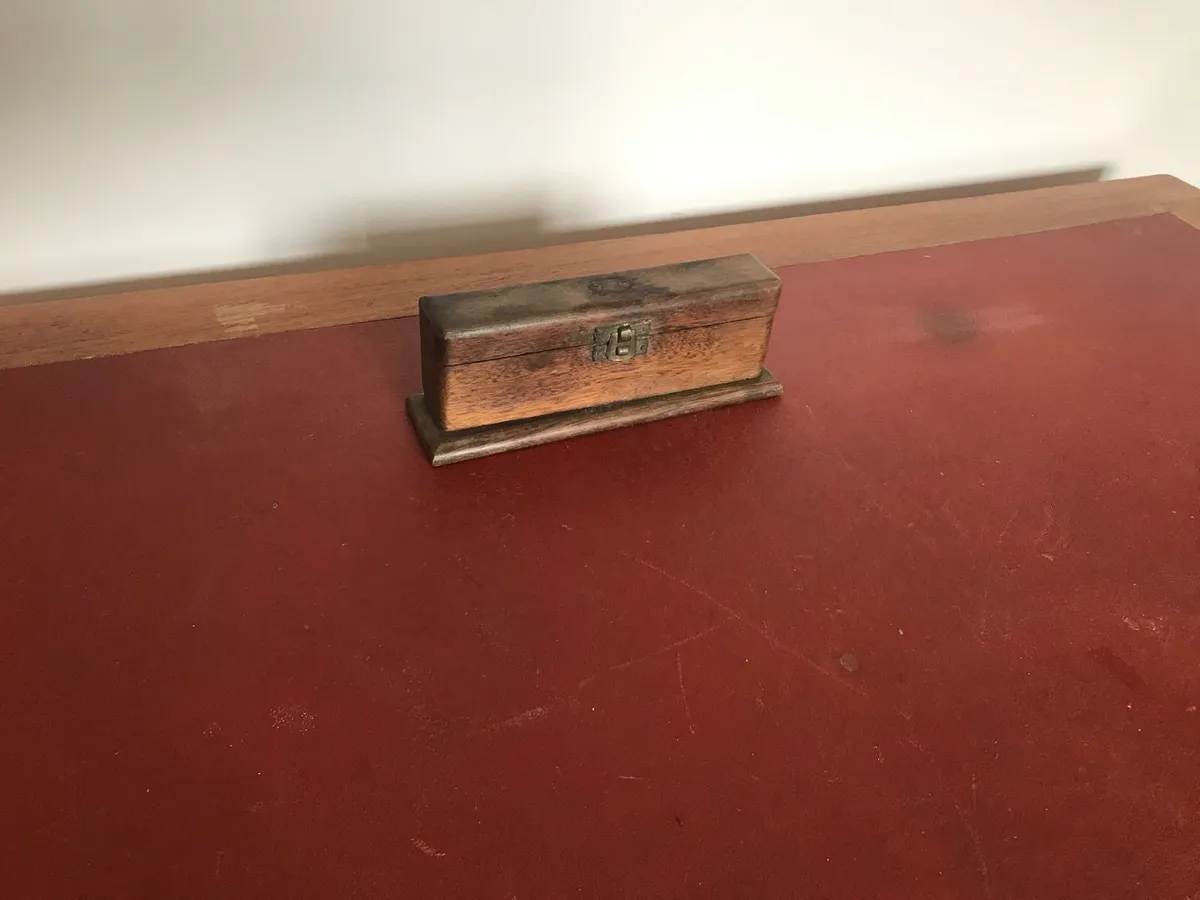 Antique Wooden Box - Perfume Bottles ?? - Image 2