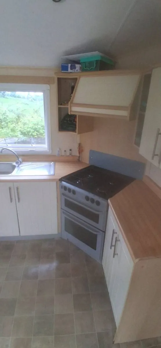 3 bed Willerby Mobile Home - Image 3