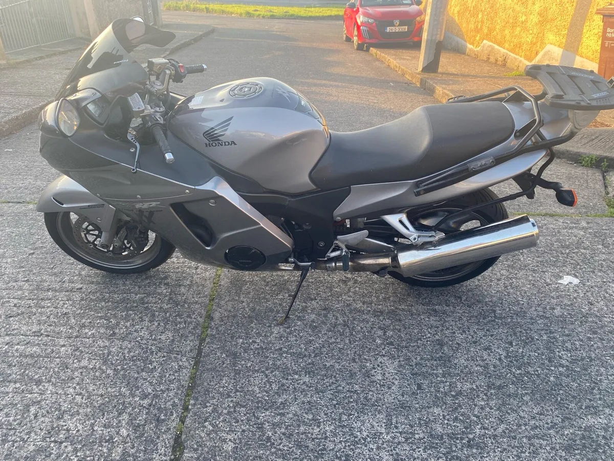 Honda Blackbird 1100 - Image 3