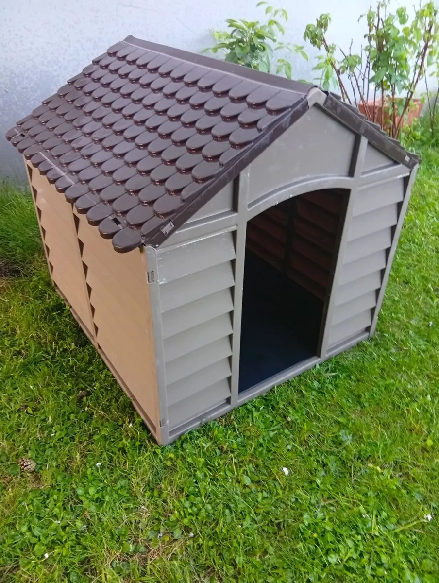 XL PVC Quality Dog House Kennel - Image 1