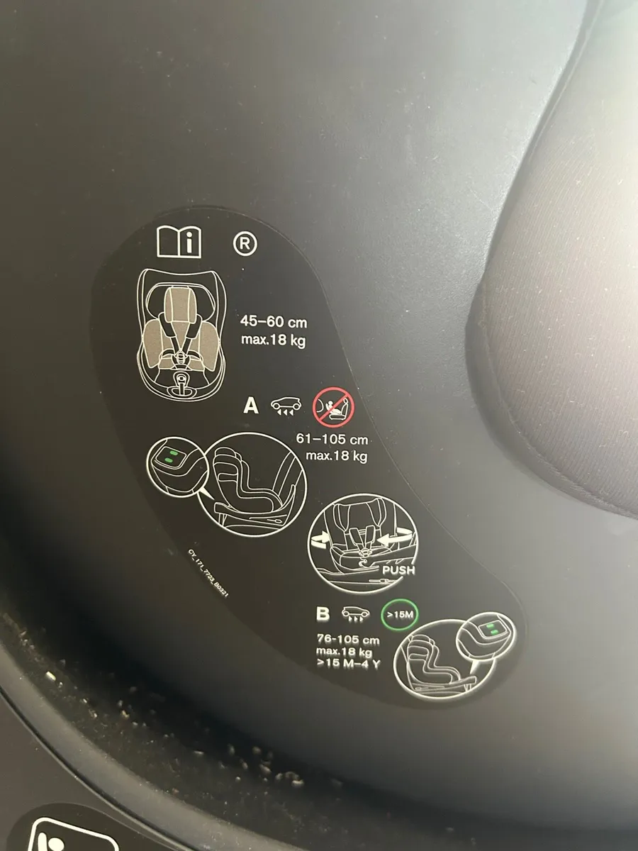 Cybex car seat Cloud - Image 3
