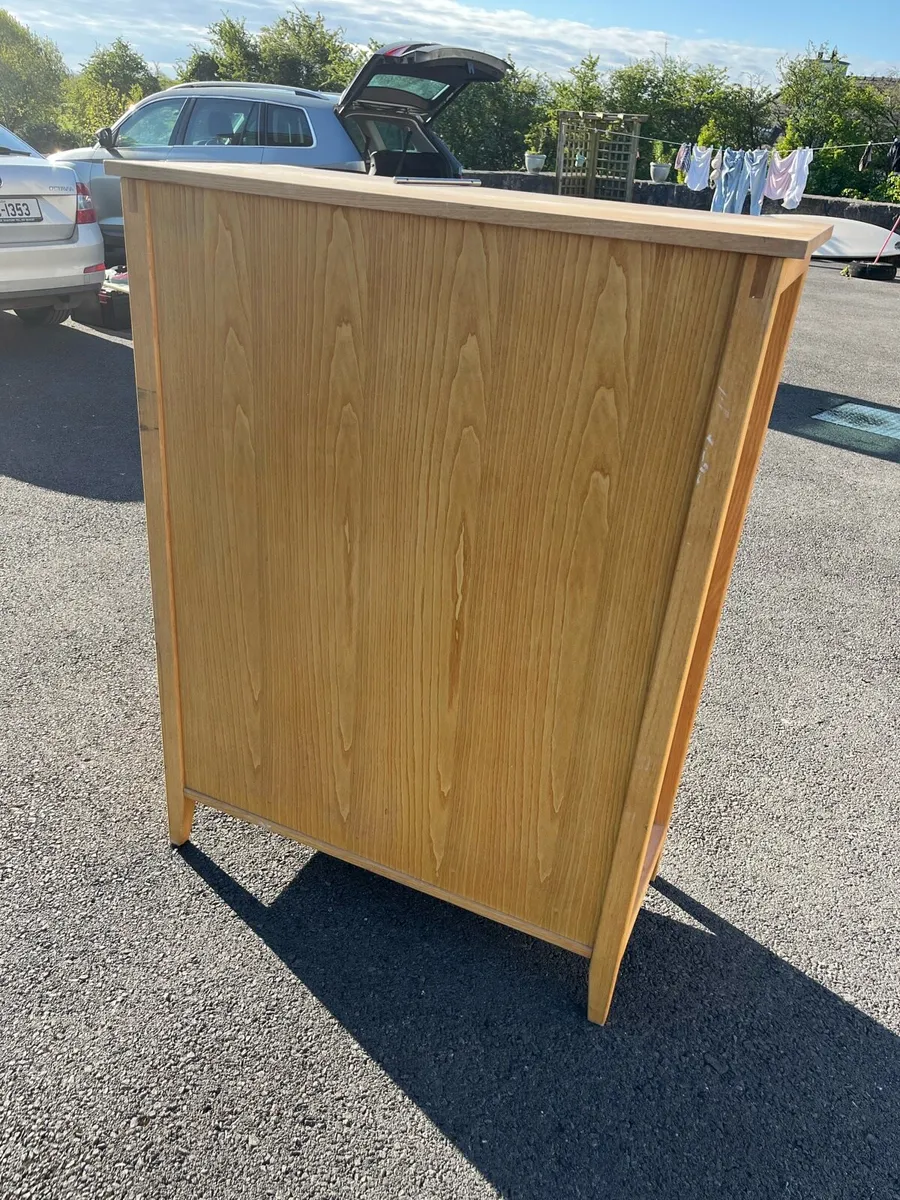 Solid wood chest of drawers - Image 3