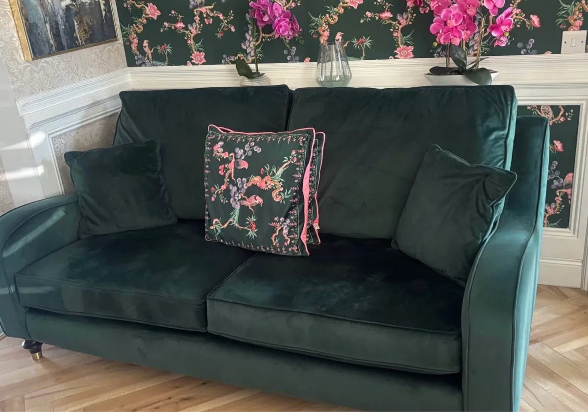 Sofa - Image 4
