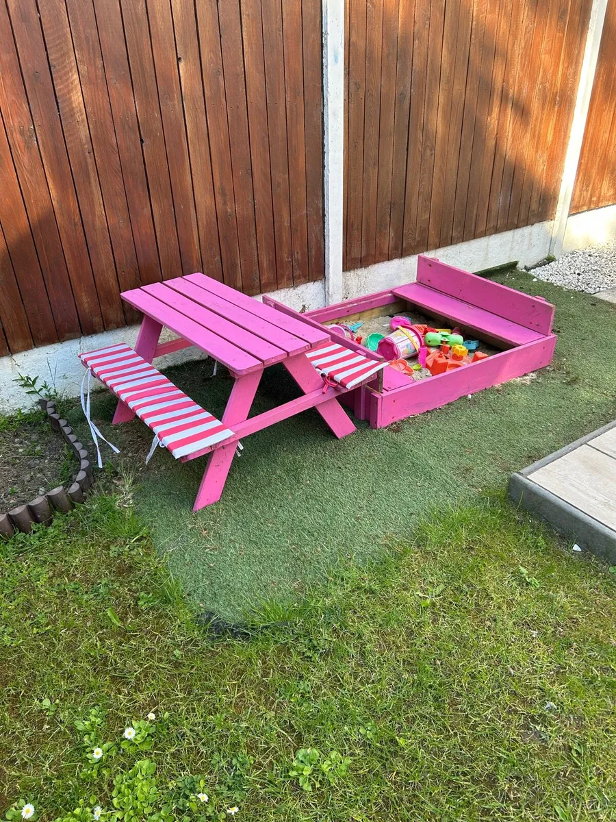 Kids sand pit , picnic table and toys - Image 1