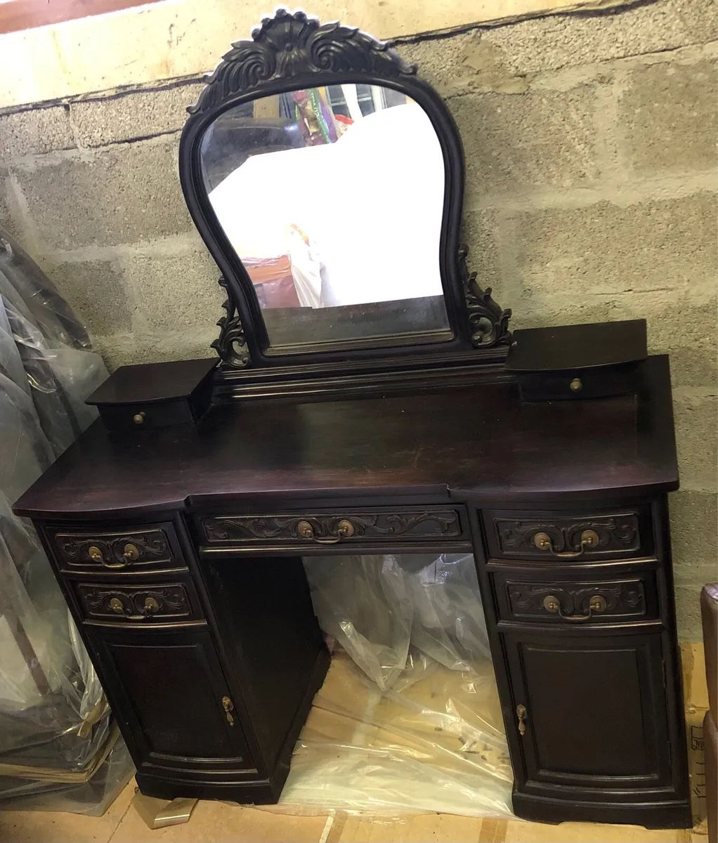 Dressing Table