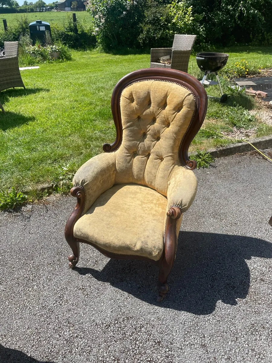 Assortment of chairs - Image 1
