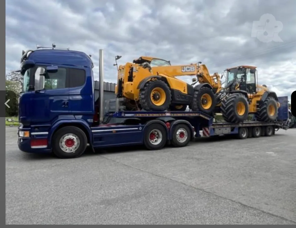 Low loader euro auctions Leeds to Ireland