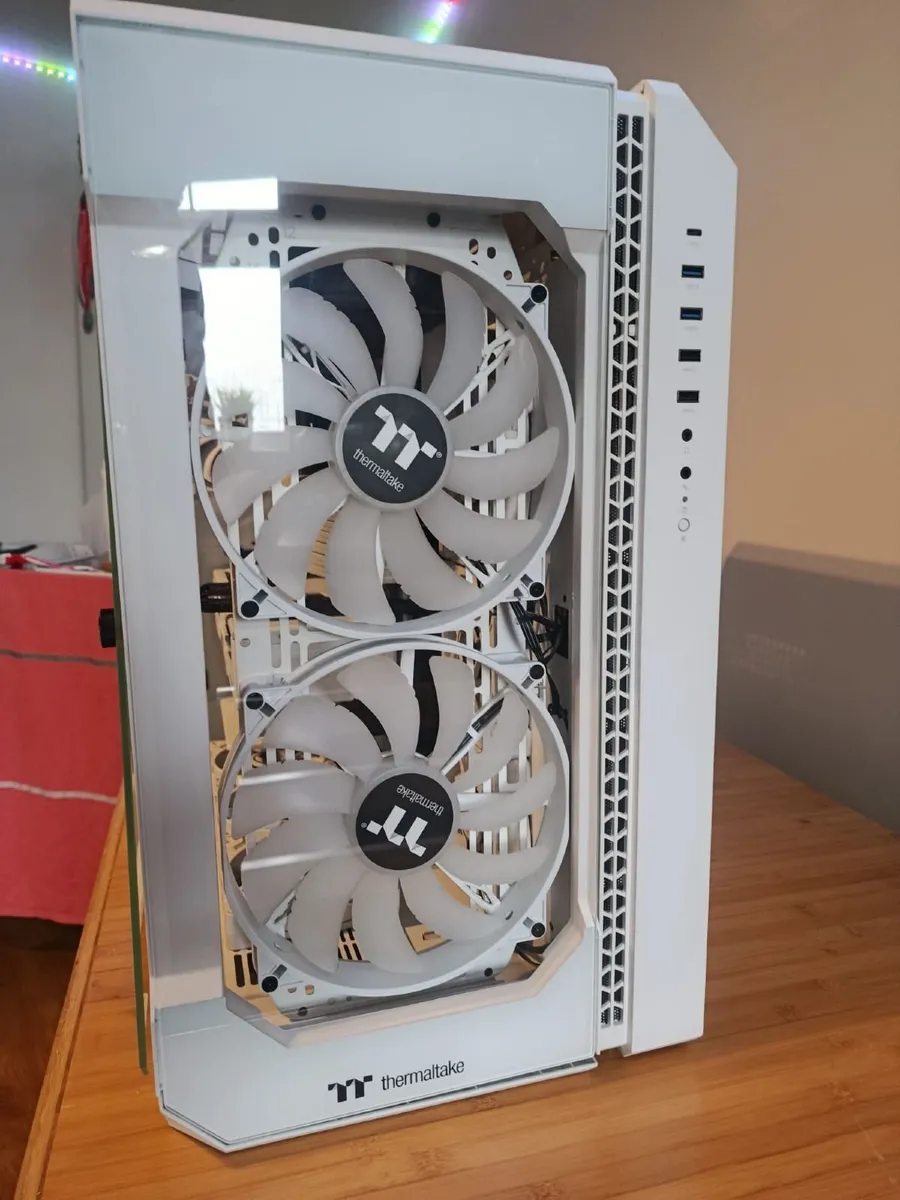 Intel I9 14900K  9070xt 16gb  ddr5 32gb ram - Image 2