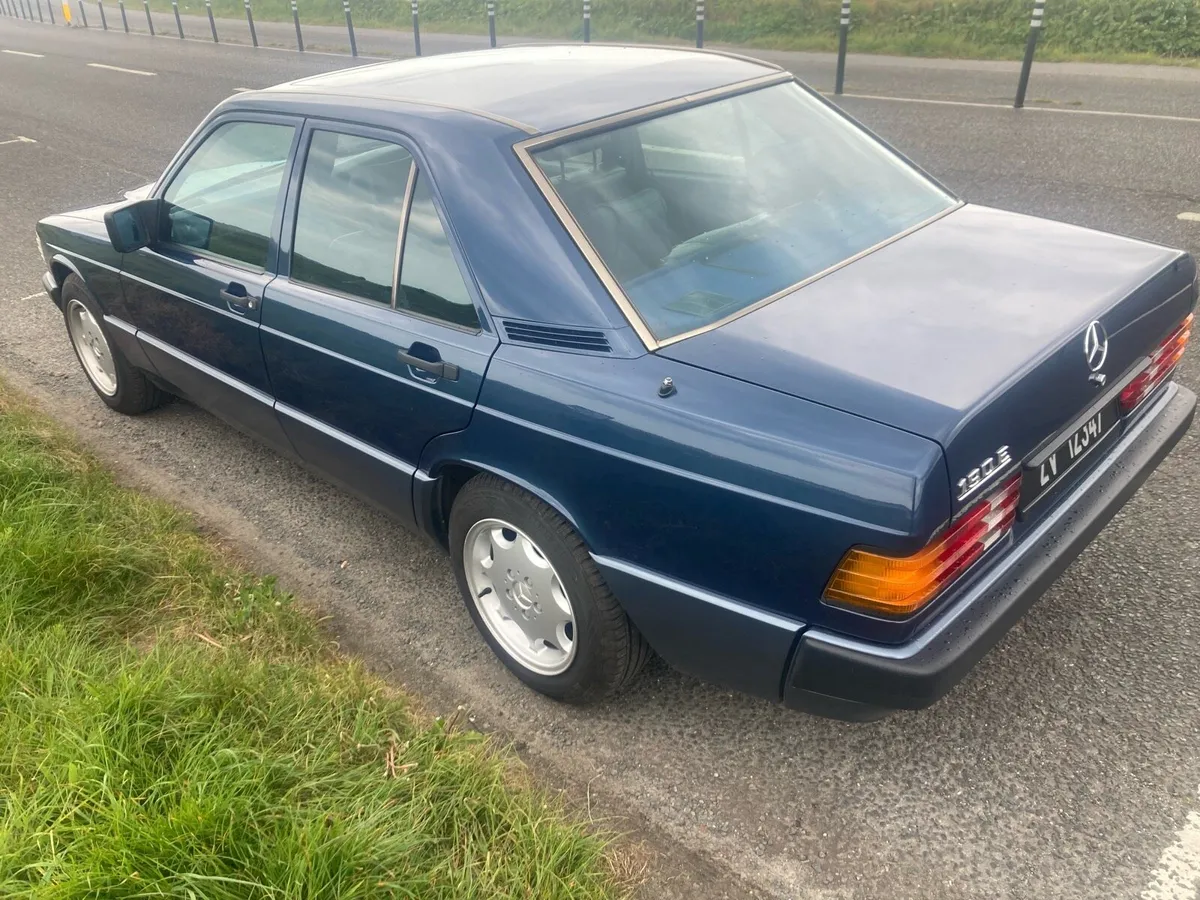 Mercedes 190E - Image 3