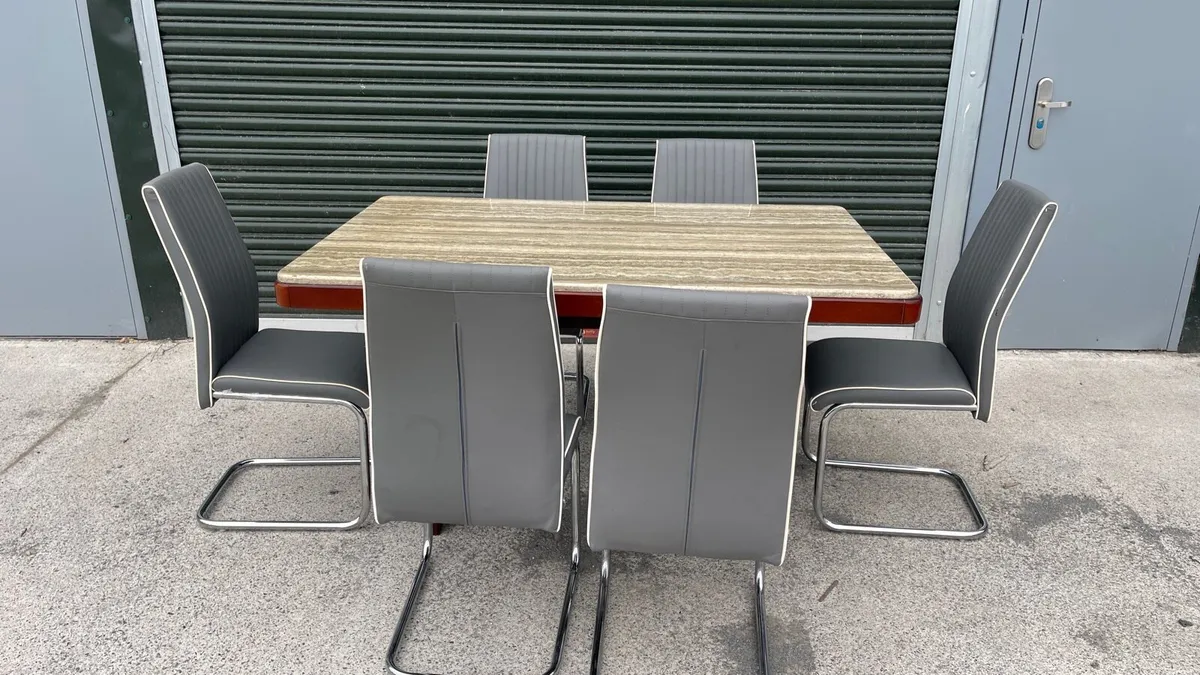 Luxury dining tables with chairs - Image 2