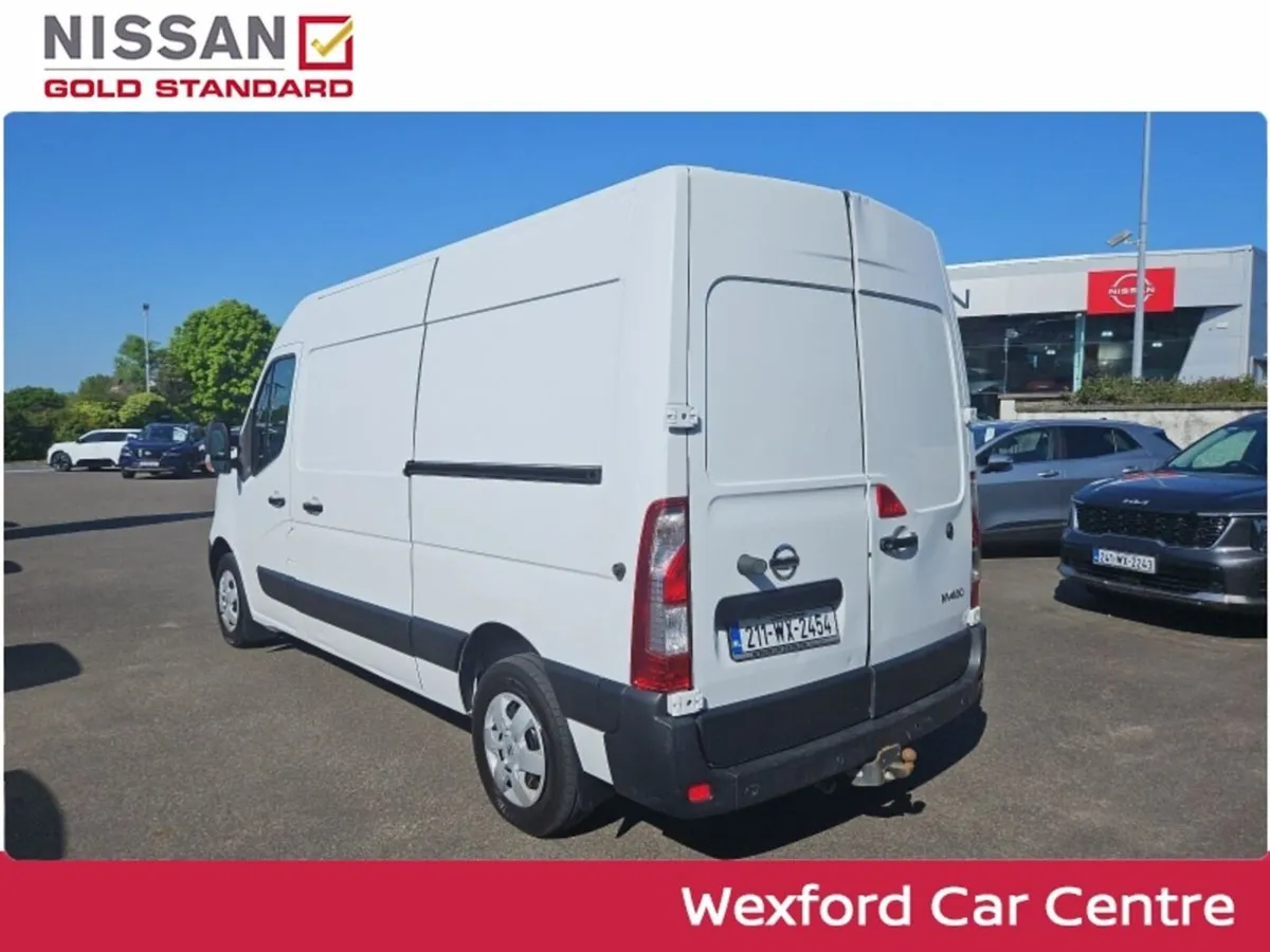 Nissan NV400 NV400 L2 H2 FWD 135 MY20 3DR €19,000 - Image 3