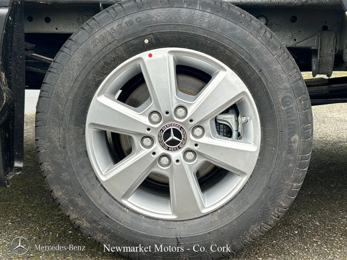 Mercedes-Benz Sprinter ( NEW 2026 ) PRO MEDIUM WHE - Image 2