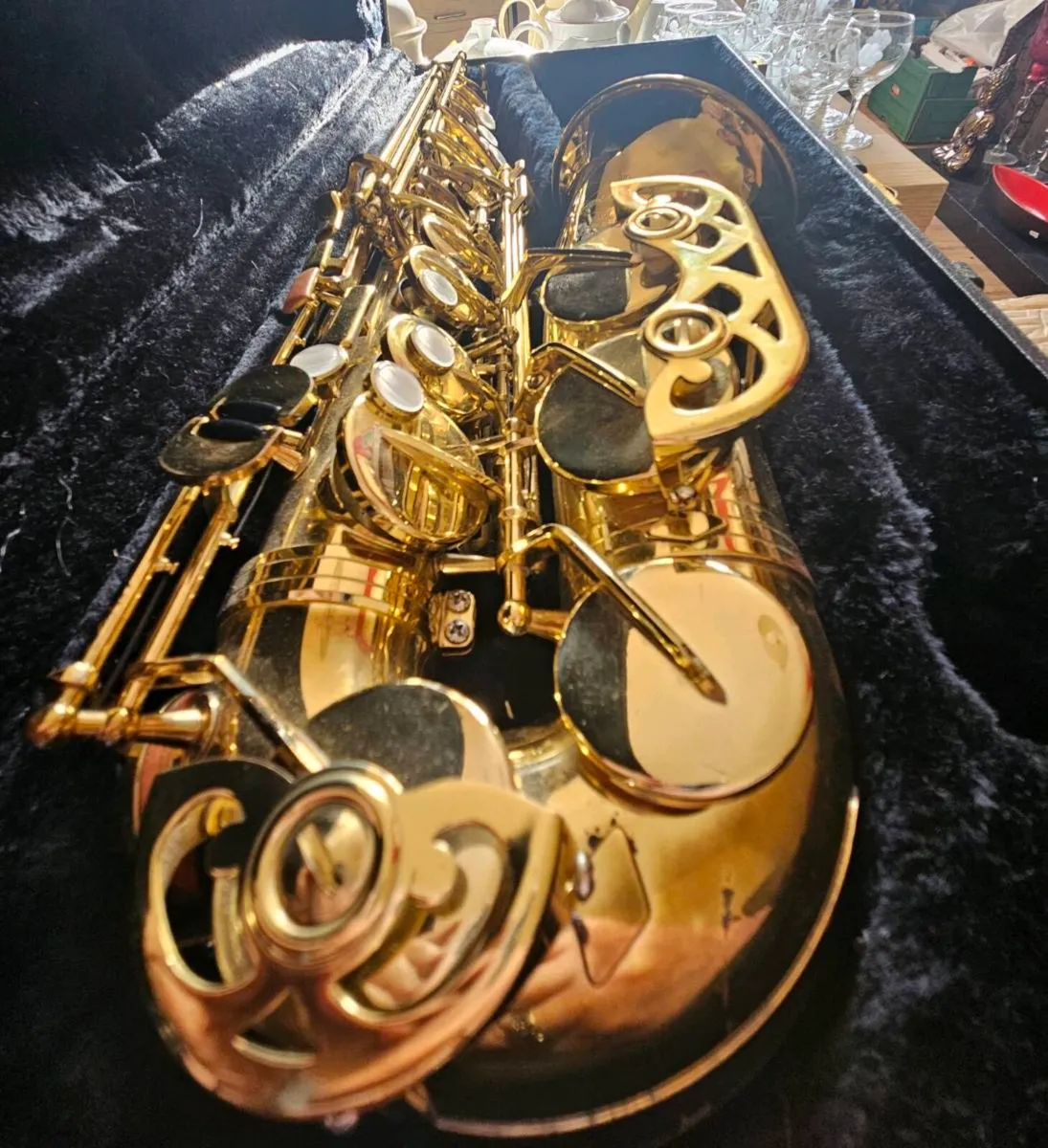 Alto Brass Saxophone - Image 3