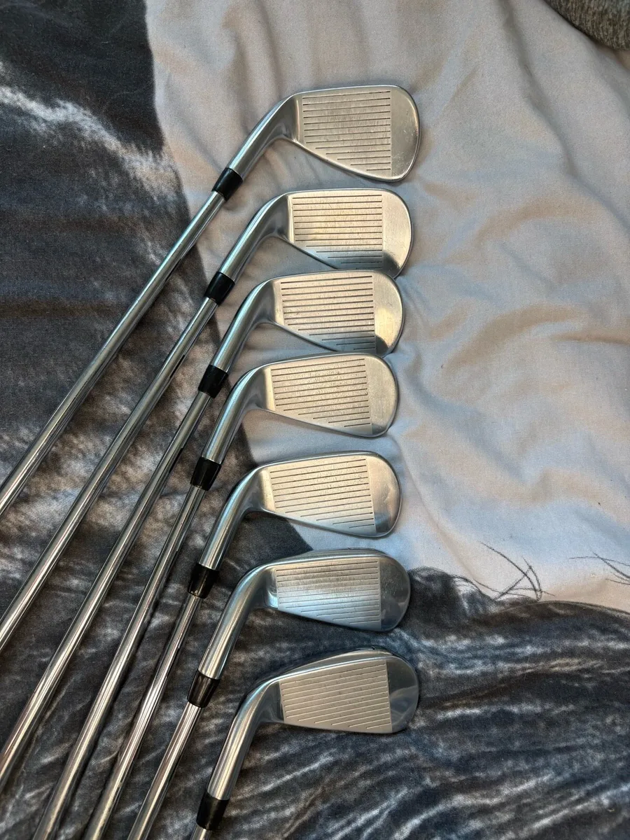 Titleist AP3 irons - Image 1