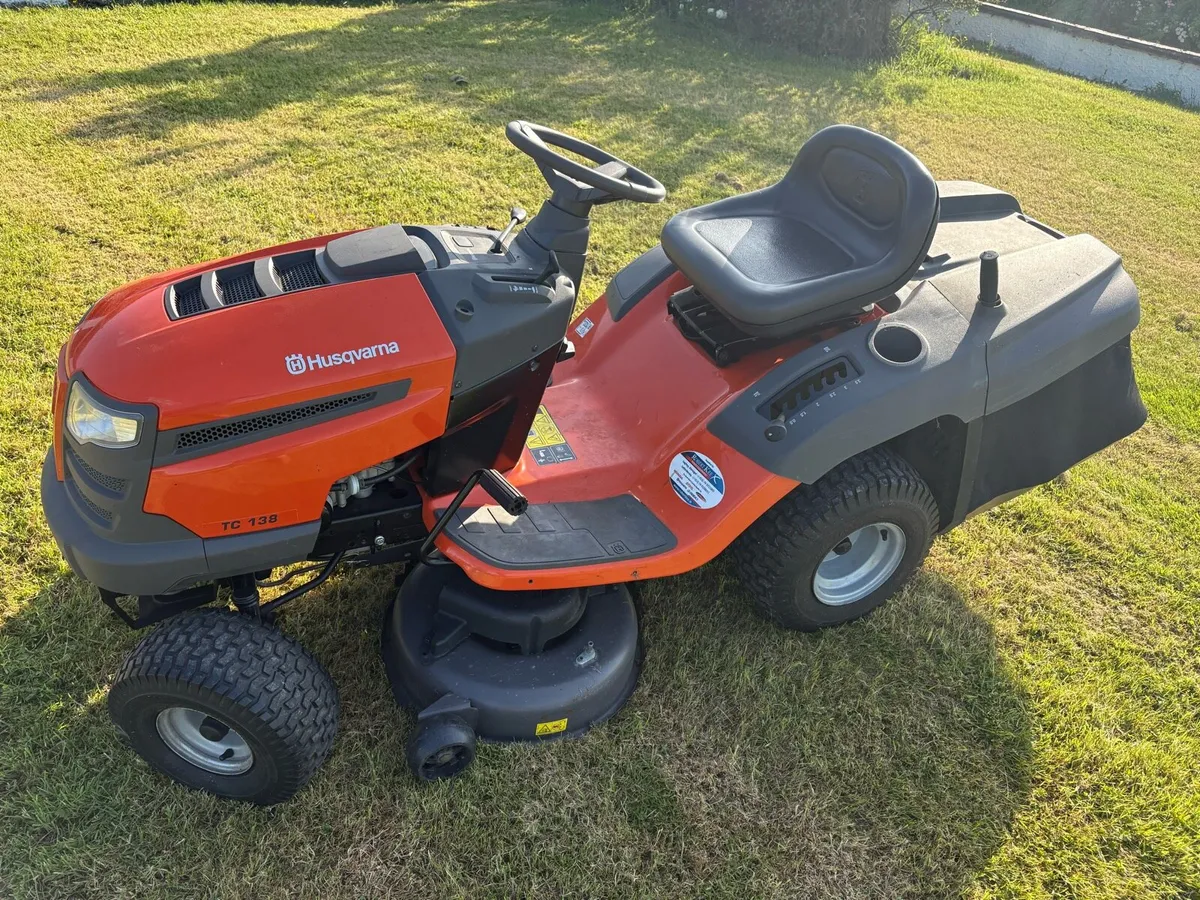 Husqvarna ride on mower - Image 3