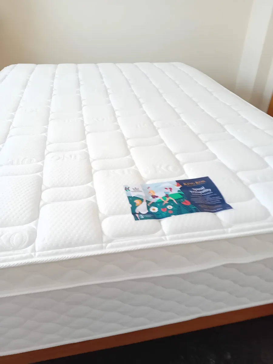 4ft 6 king coil mattress - Image 3