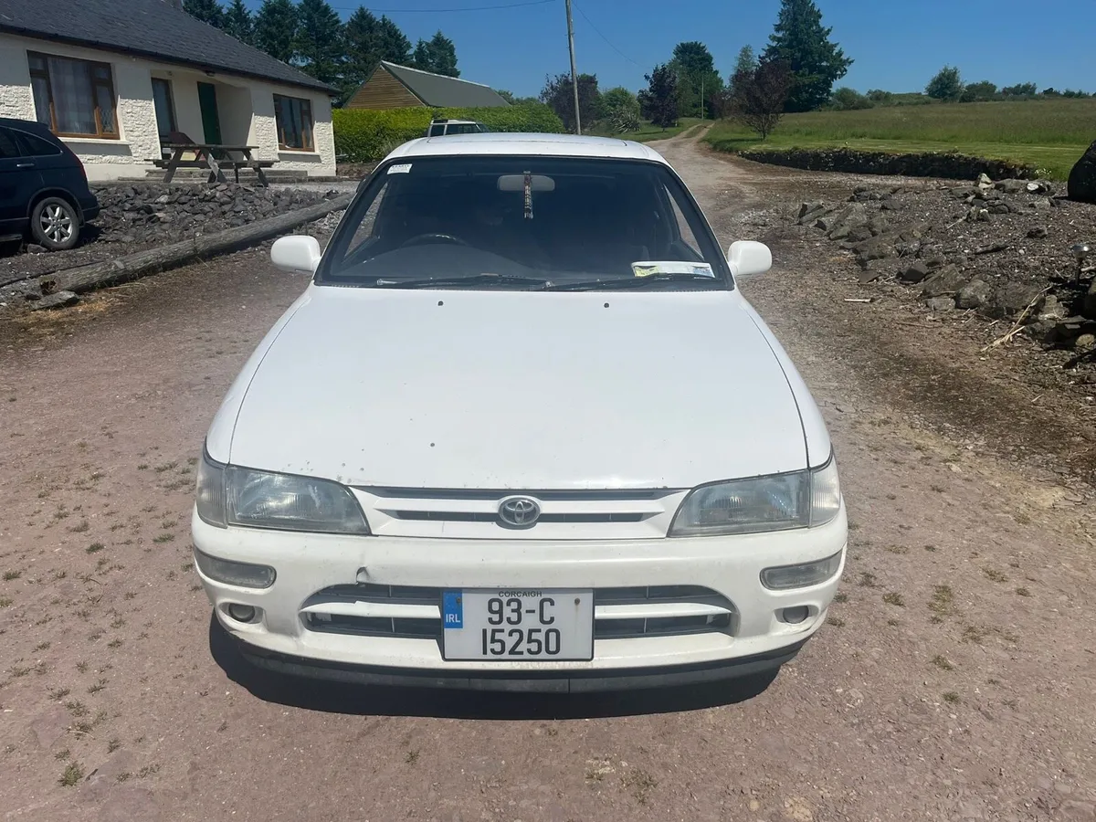 Toyota Corolla GXI 1.8 - Image 2