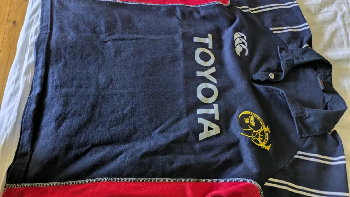 Munster Jersey 05-06 - Image 3