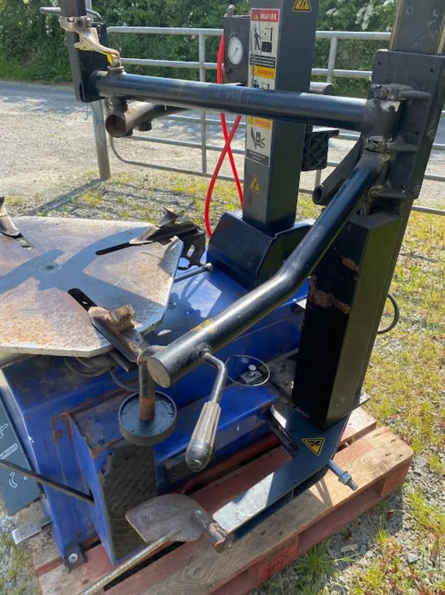 Tyre Changer - Image 2