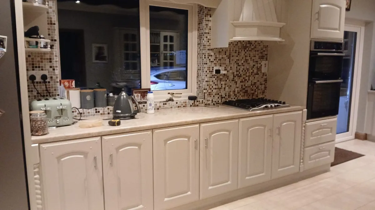 Kitchen units - Image 3