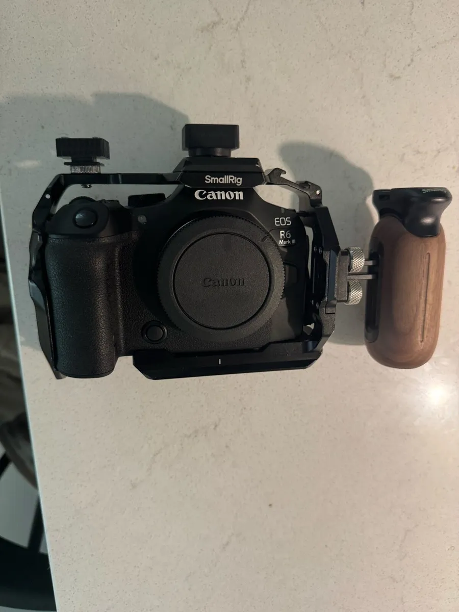 Canon camera r6 mark iii - Image 3
