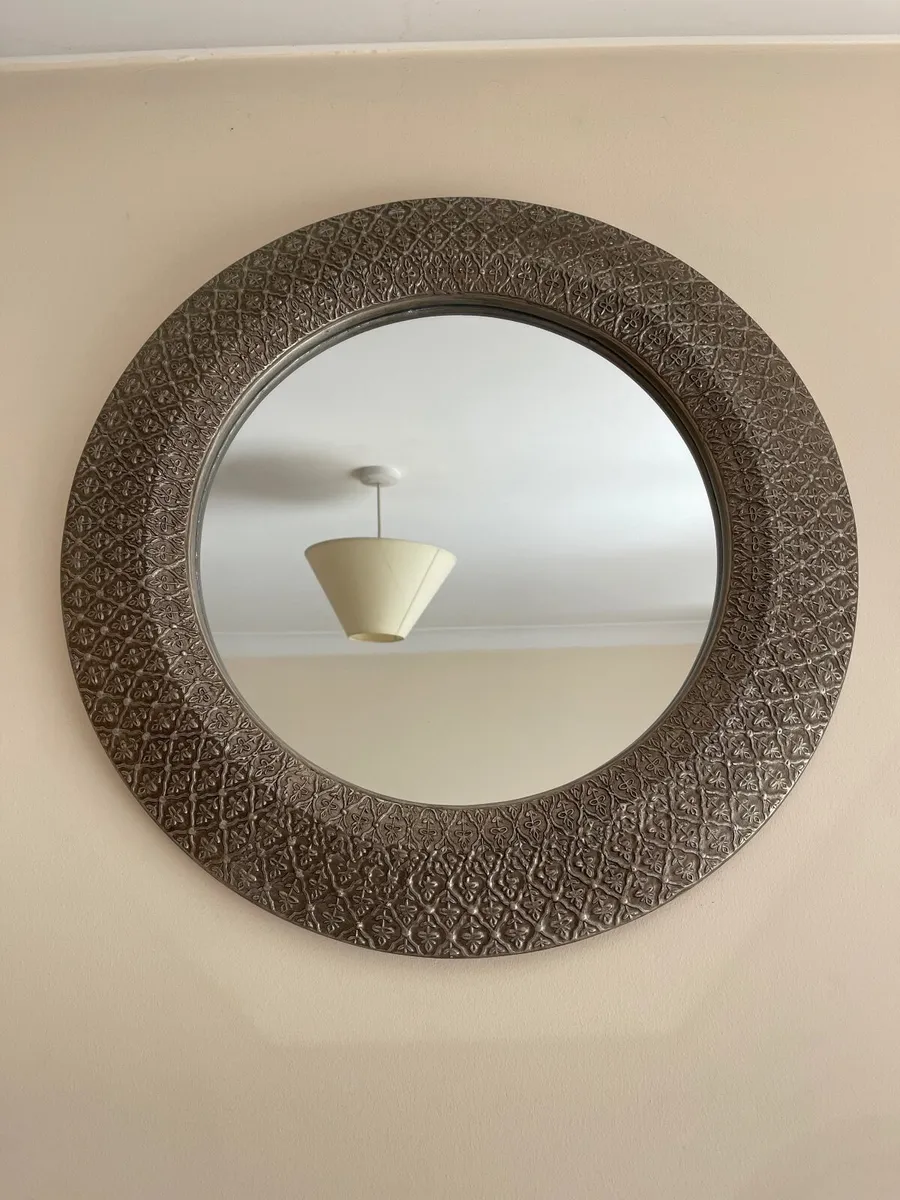 Julian Bowen Cadence Round Wall Mirror 60cm - Image 1