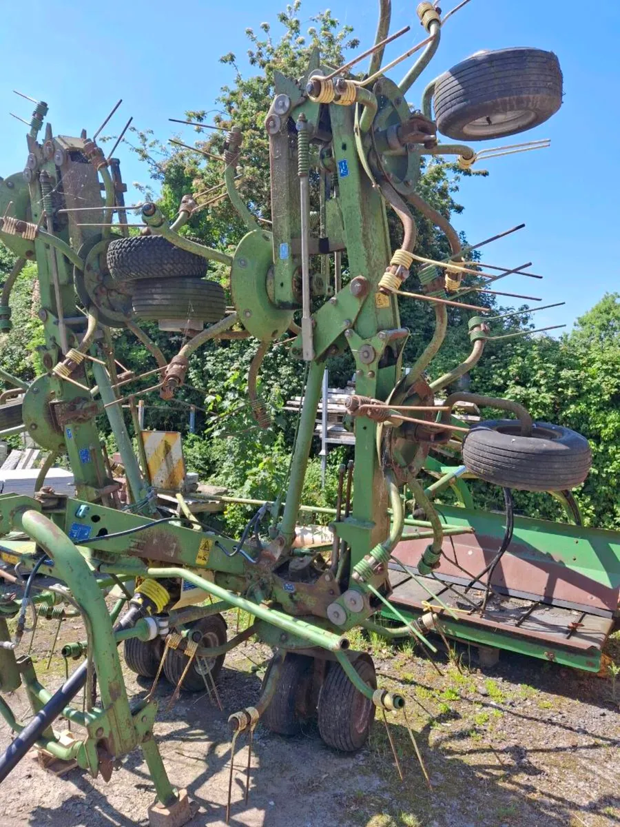 Krone tedder - Image 4