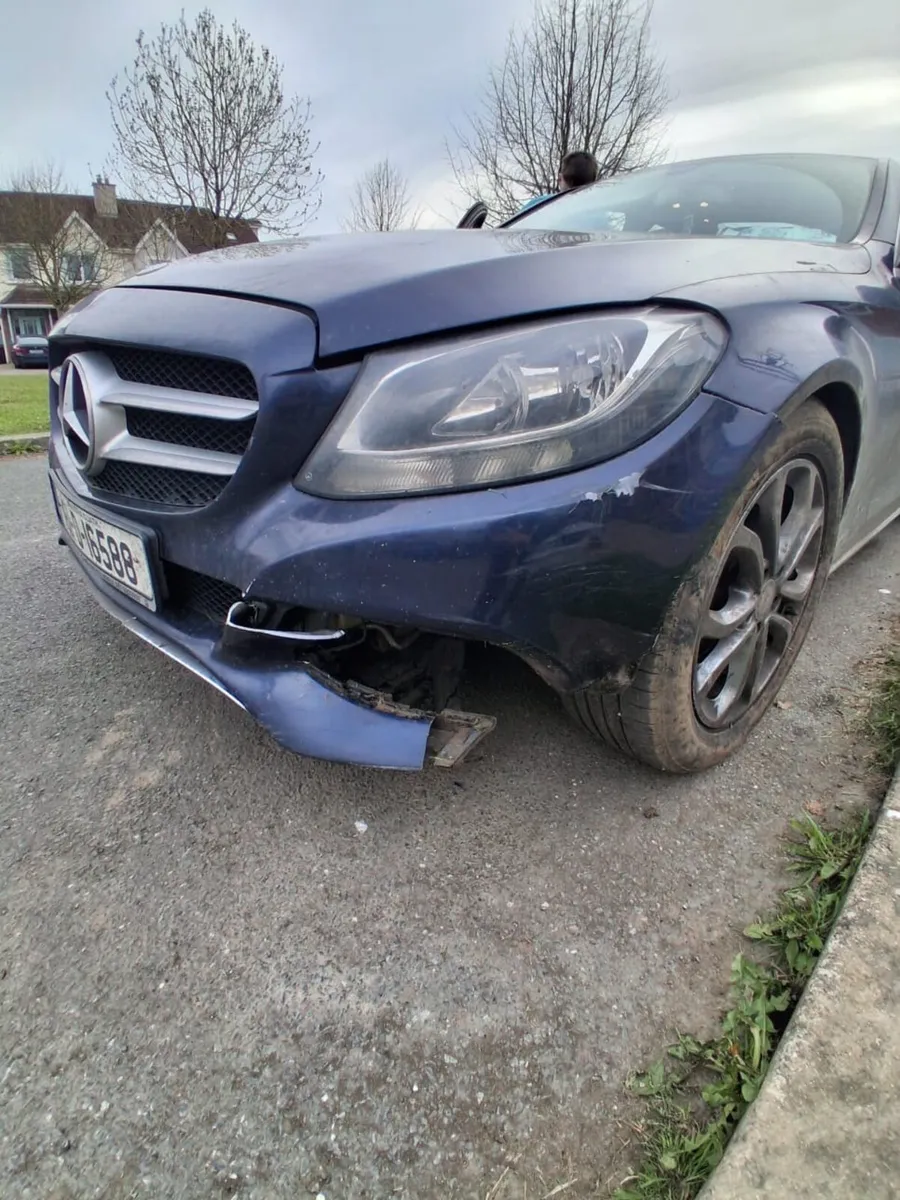 Mercedes Benz C200 - Image 1