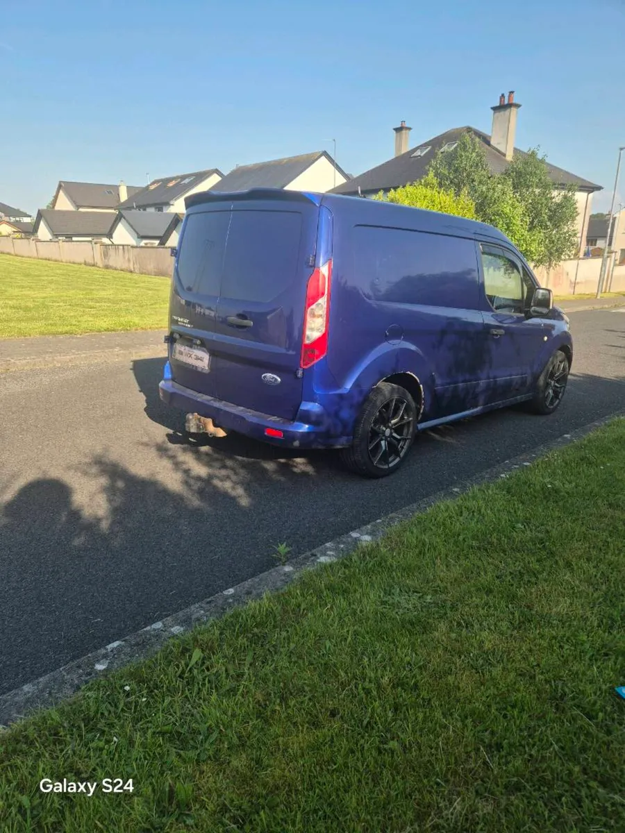 Ford Transit Connect Trend - Image 3