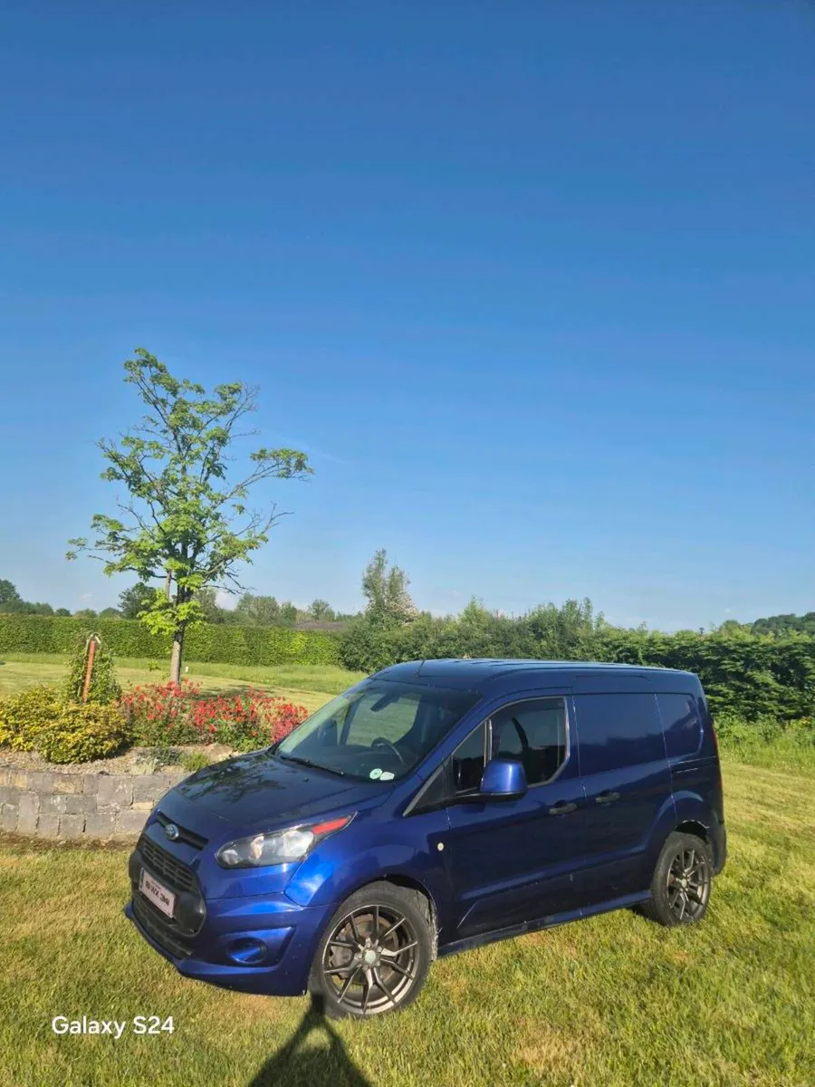 Ford Transit Connect Trend - Image 4