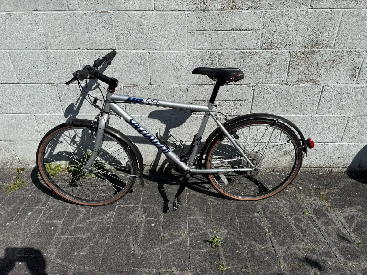 Specialized Hardrock mountain bike for sale - Image 3