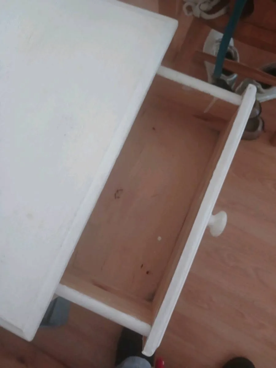 Small pine locker - Image 2