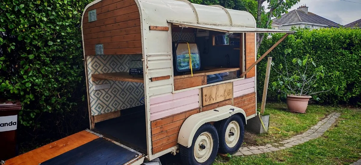 Coffee Horsebox - Image 4