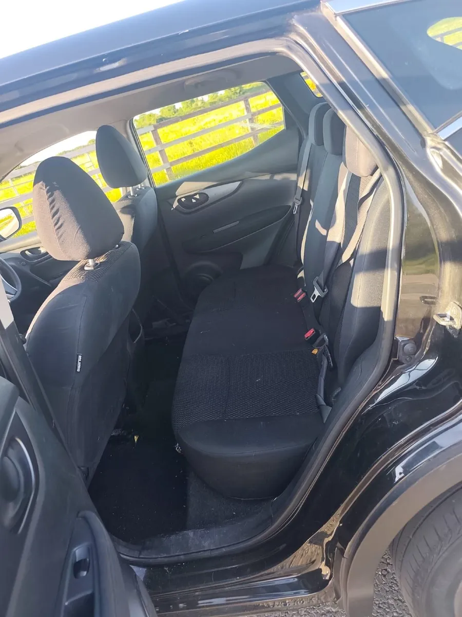 Car - Image 1