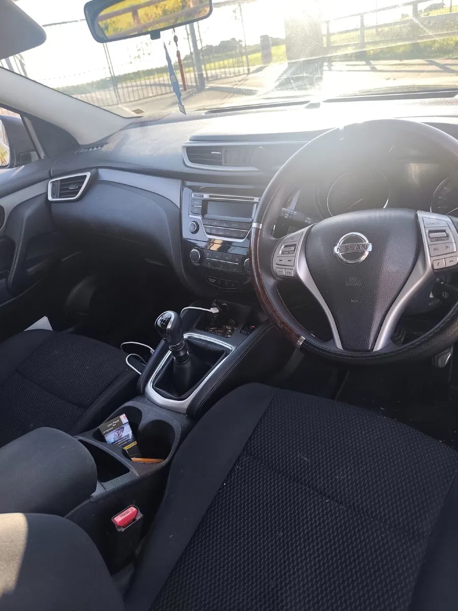Car - Image 4