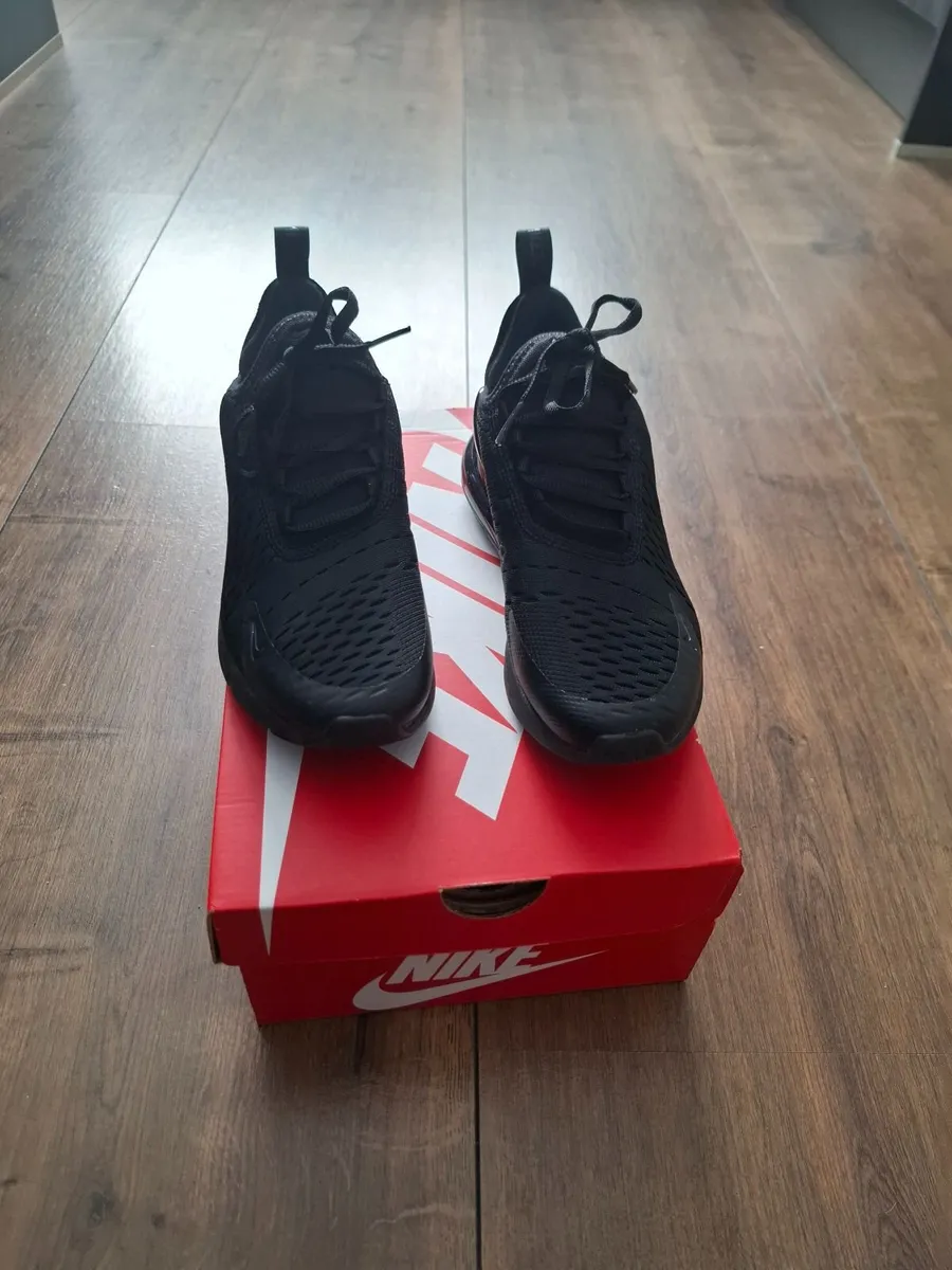 Nike air max brand new kids size 4 - Image 1