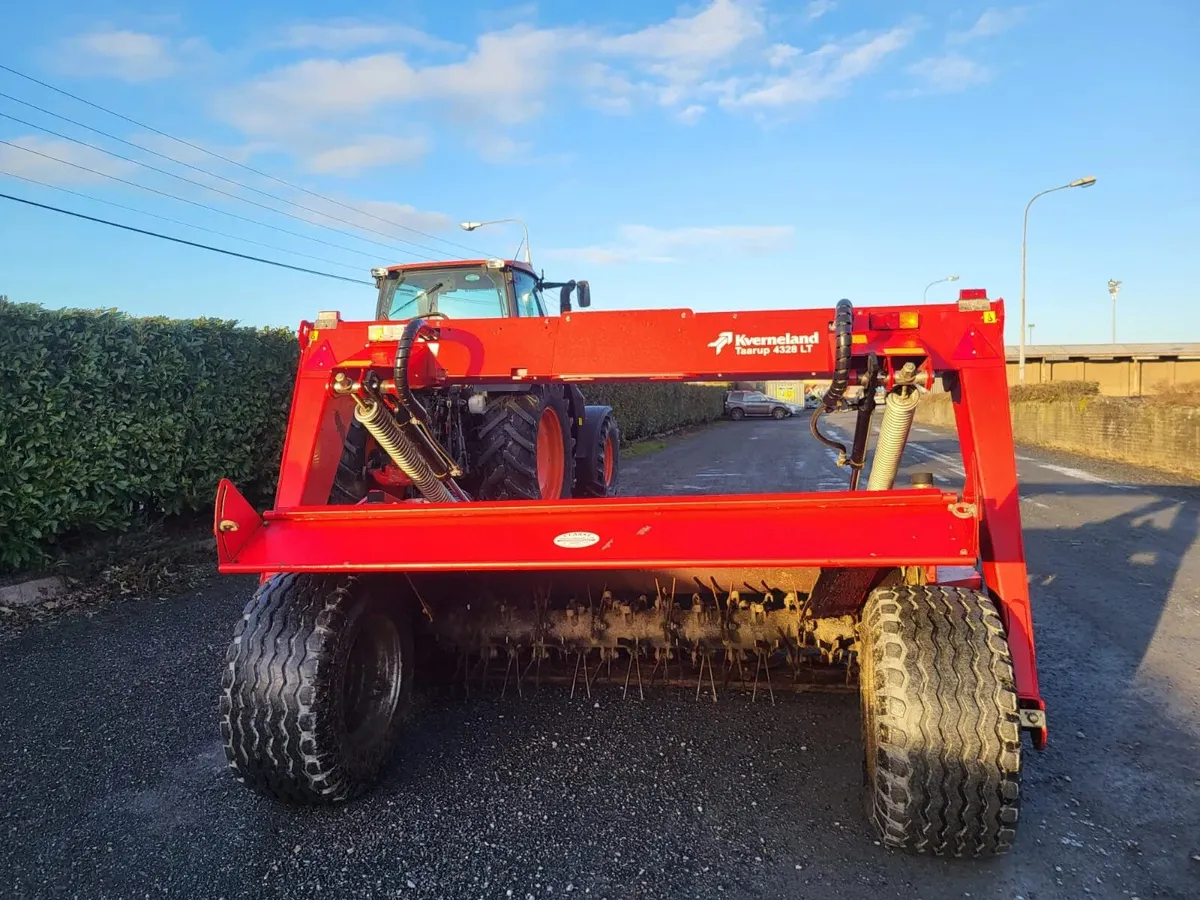Kverneland 4328 Trailed Mower - Image 4
