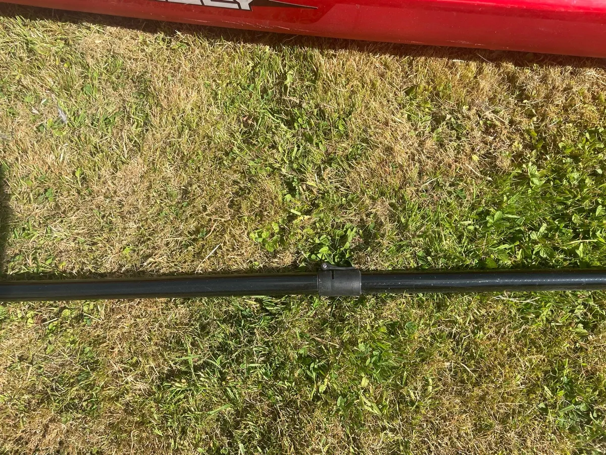Sea Kayak - Valley Etain, paddle and wall rack - Image 4