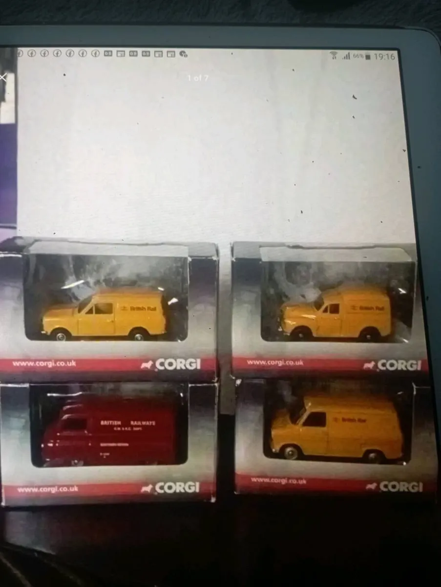 CORGI TRACKSIDE DIE - CAST MODLES 1-76 SCALE - Image 1