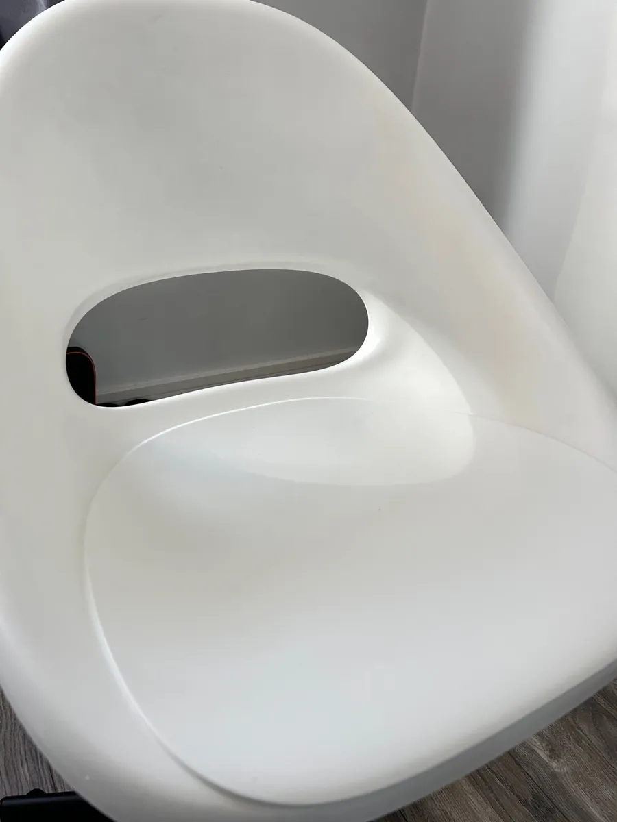 Office chair - Image 2