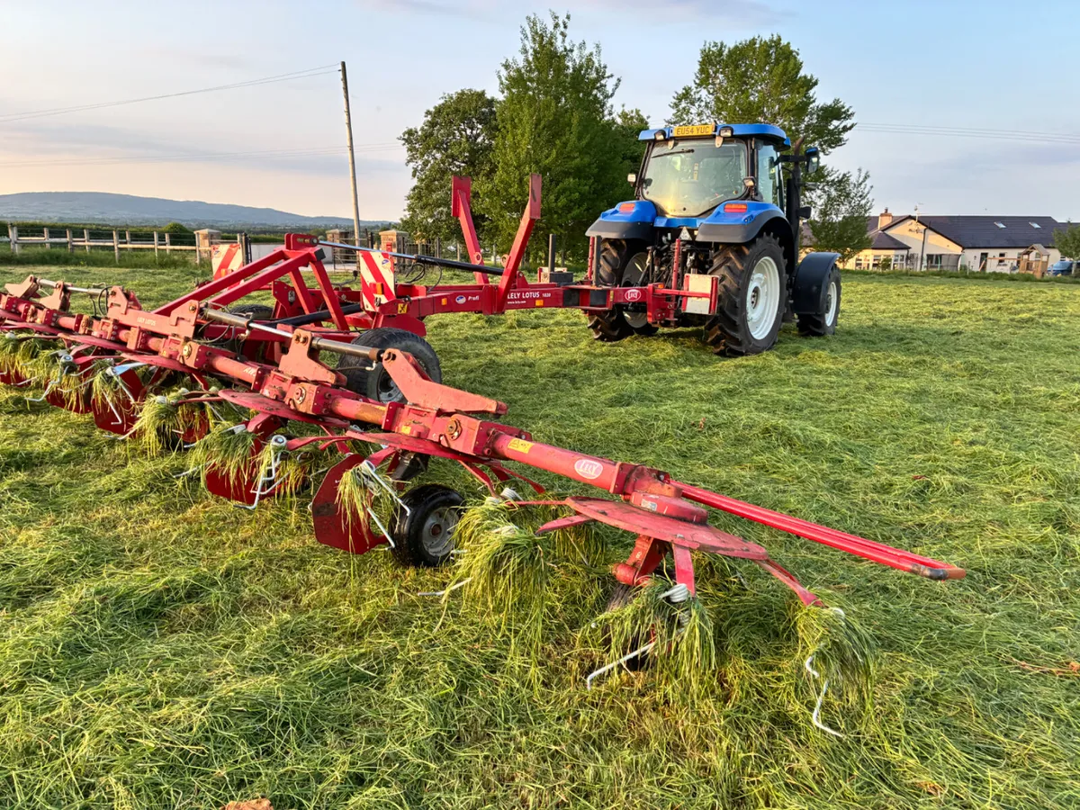 Lely Lotus 1020 Trailed tedder - Image 3