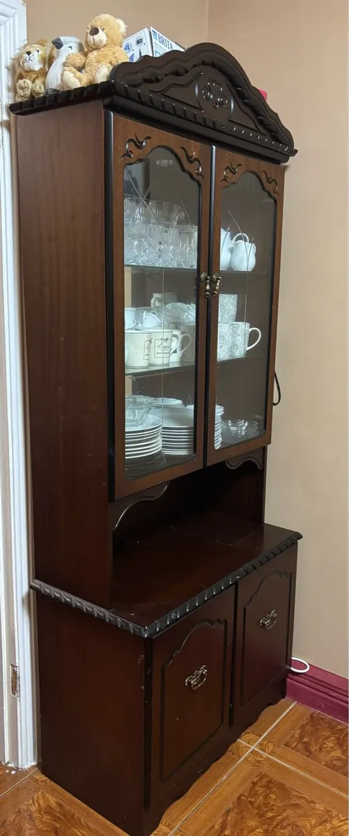 Dinning room shelves - Image 1