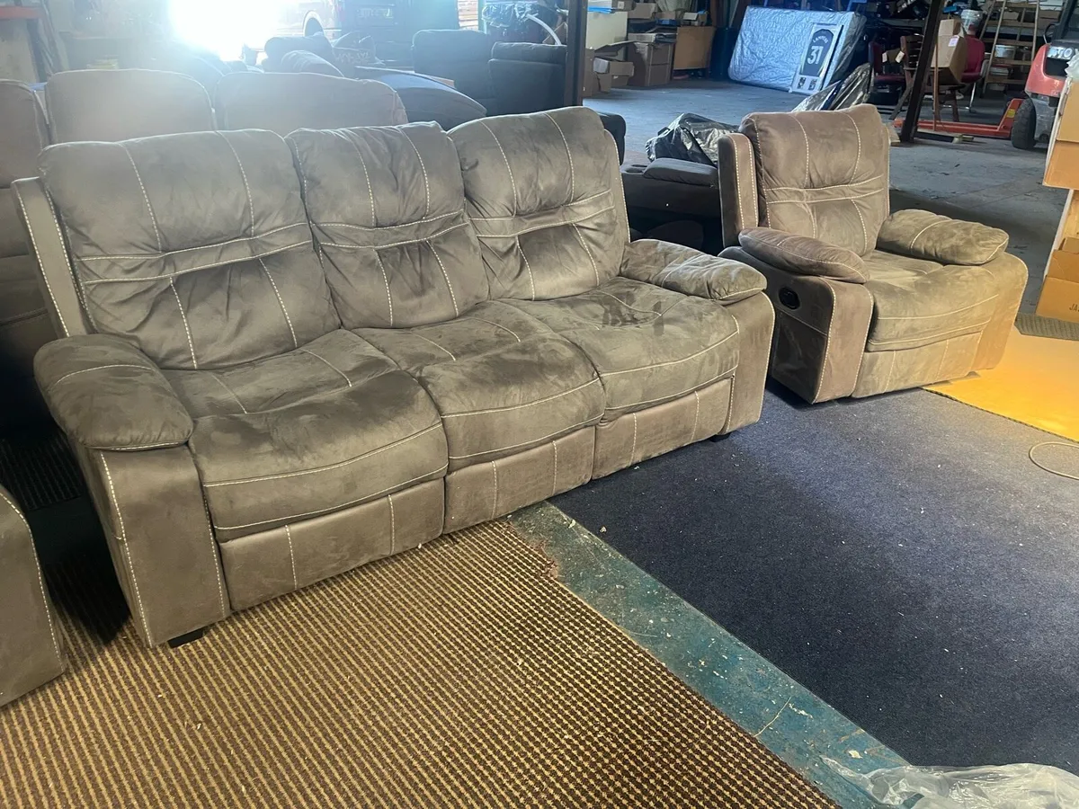 Grey 3+1+1 sofa couch set - Image 3