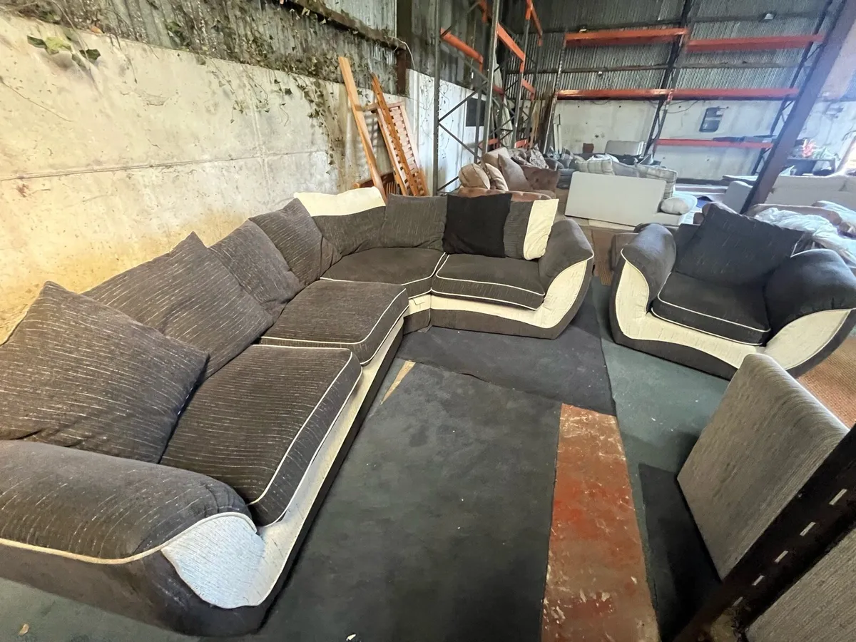 Dark grey corner sofa couch with armchair - Image 4