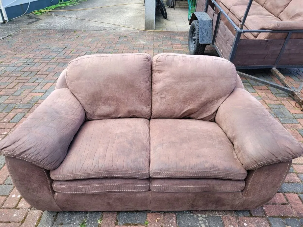 2 Seater Sofa - Image 3