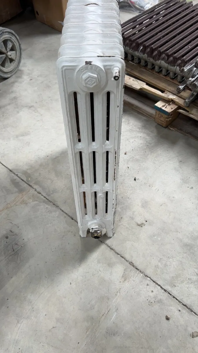 Cast iron Radiator - Image 2