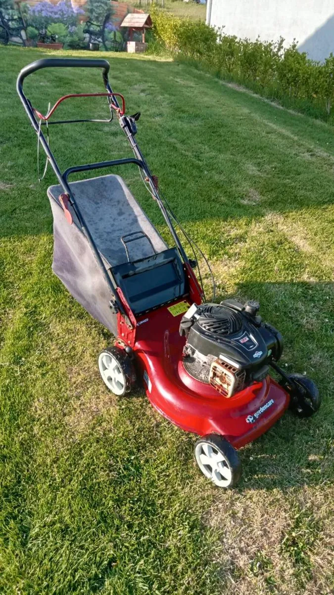 Self-drive lawnmower - Image 2