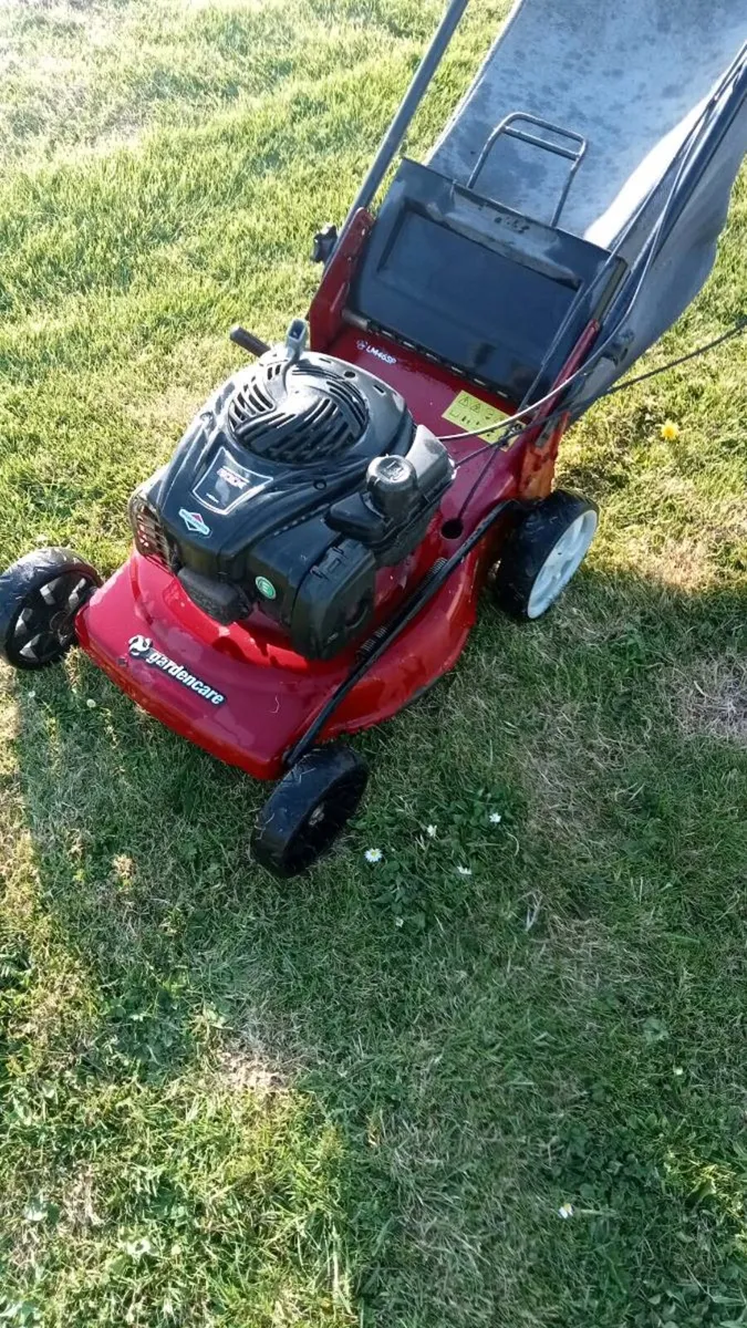 Self-drive lawnmower - Image 3